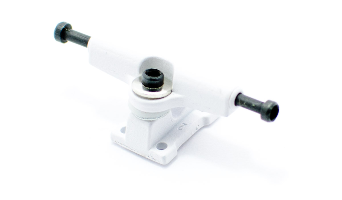 fs-trucks-hex-white-2
