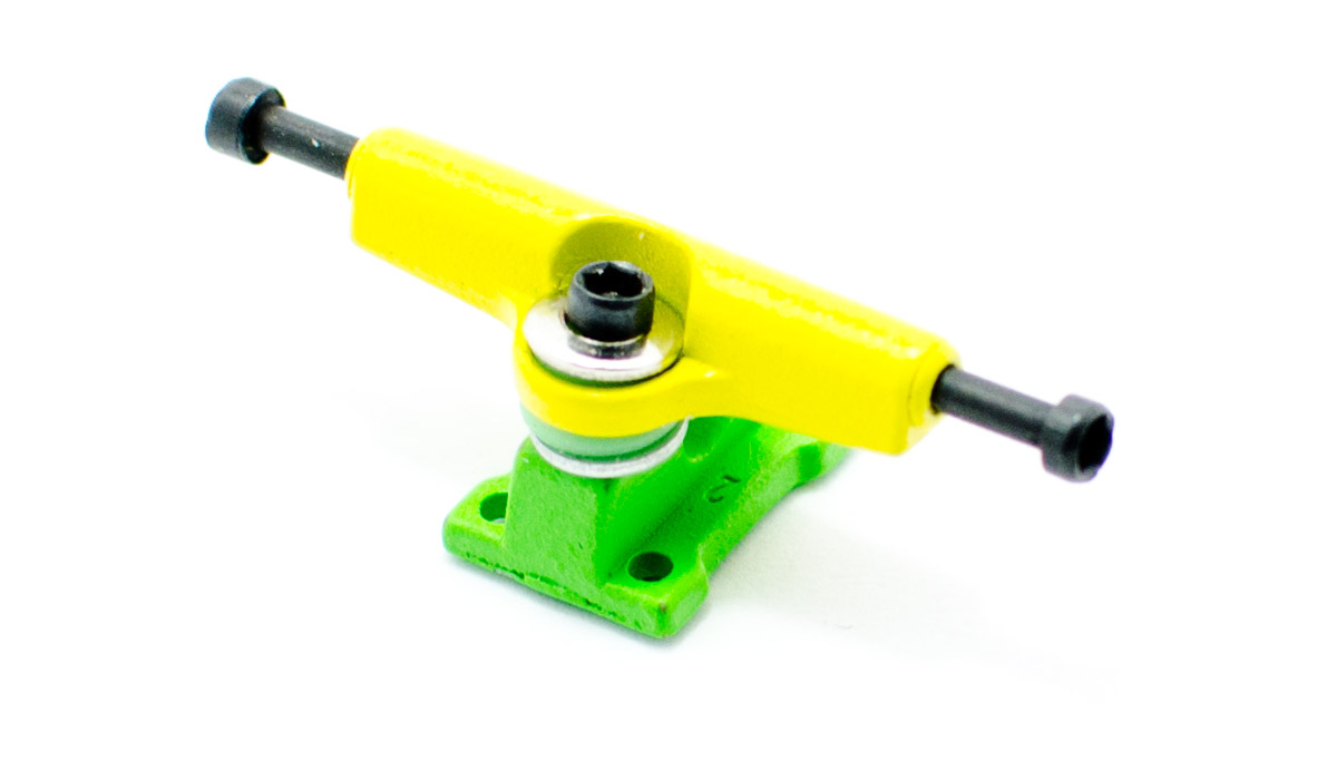 fs-trucks-hex-yellowgreen-2